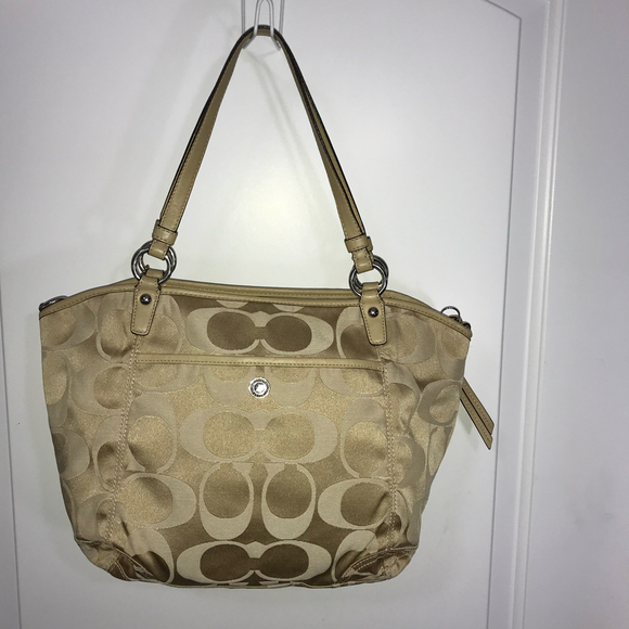 Coach Signature Leah Khaki Tote Handbag Shoulder Bag EUC - Picture 2 of 10